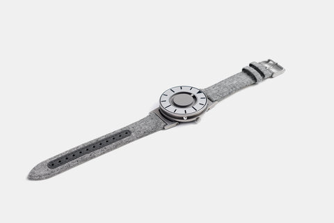 EONE Bradley Compass Graphite