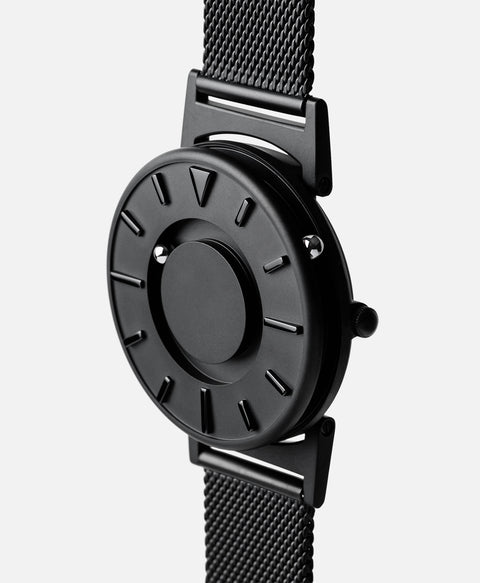 EONE Bradley Mesh Black