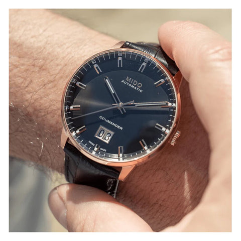 MIDO COMMANDER BIG DATE M021.626.36.051.00
