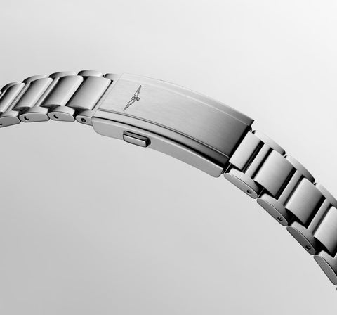 LONGINES HydroConquest — Black Lacquered Polished